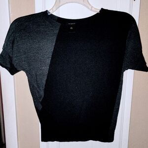 Women's Ann Taylor Black And Grey Shirt. XS Excellent Condition.